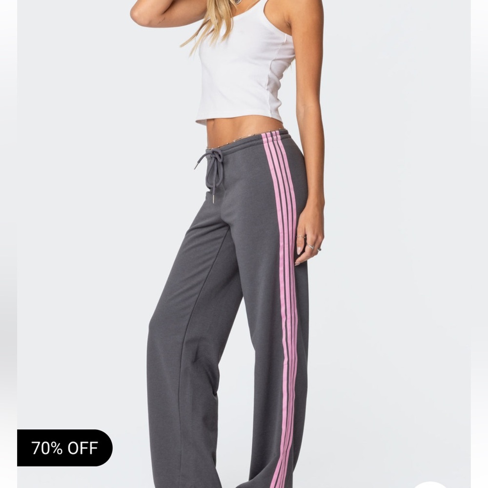 Edikted Averie Contrast Striped Sweatpants